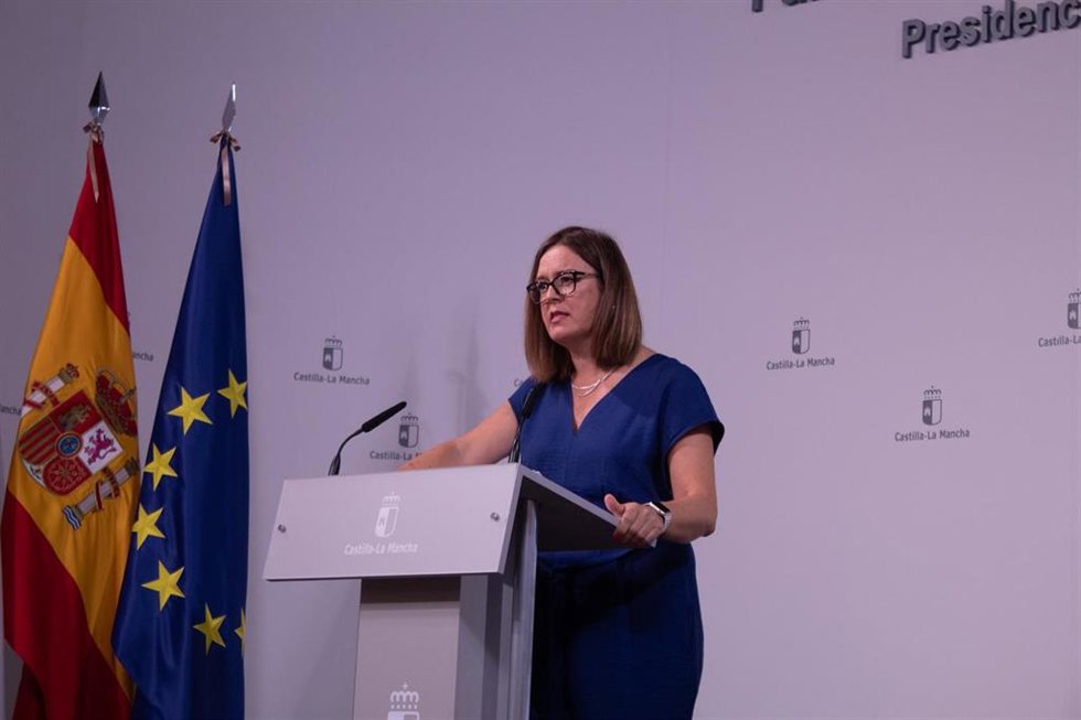 Archivo - La portavoz regional, Esther Padilla.