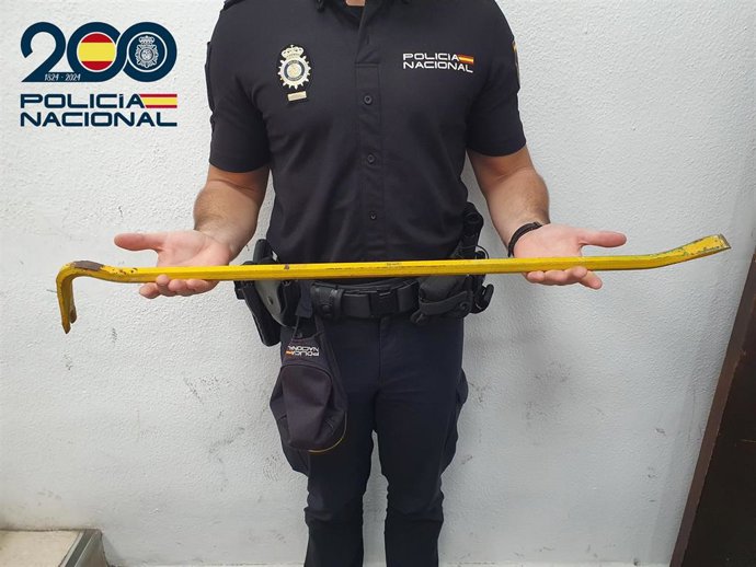 Detenidos dos hombres por forzar la ventana de una vivienda para ocuparla en Son Gotleu