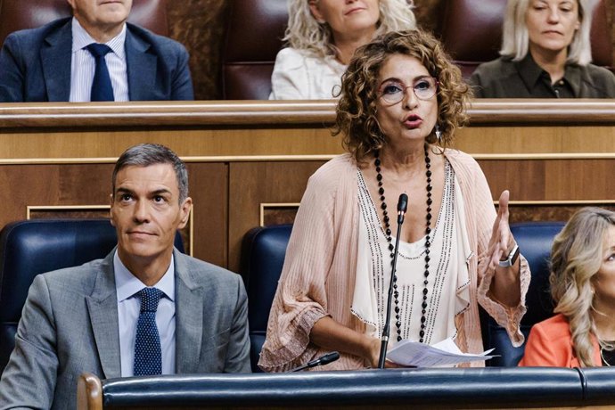 La vicepresidenta primera y ministra de Hacienda, María Jesús Montero.