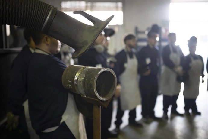 Archivo - Curso de montaje industrial en Huelva.