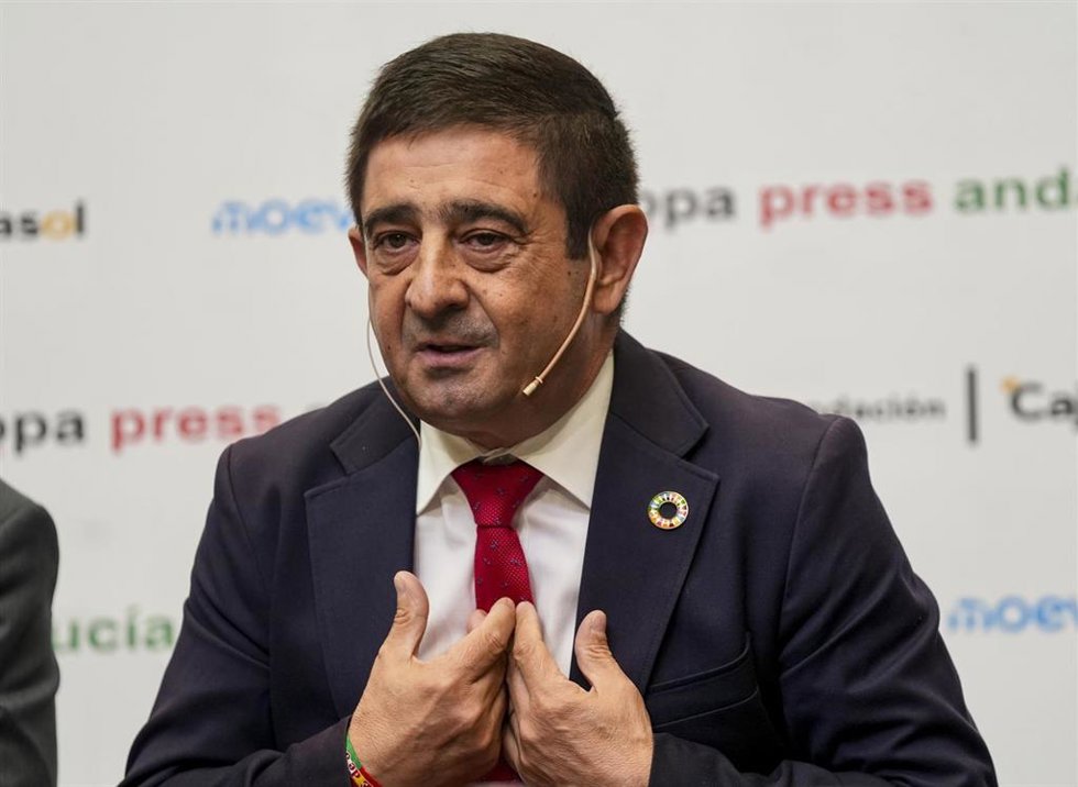 El presidente de la Diputación de Jaén, Francisco Reyes, durante el desayuno informativo Europa Press: Andalucía desde sus territorios'.