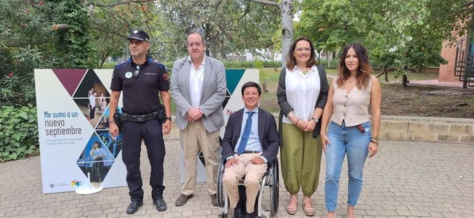 Presentación de la campaña para prevenir novatadas del Ayuntamiento de Madrid