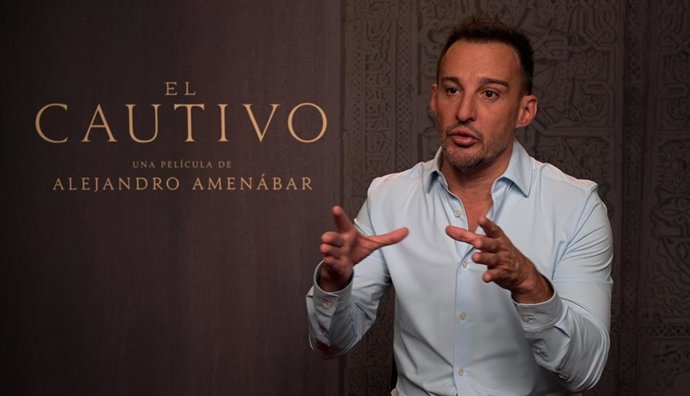 Amenábar explora la tesis de la homosexualidad de Cervantes en 'El Cautivo': "Las películas hay que hacerlas sin miedo"