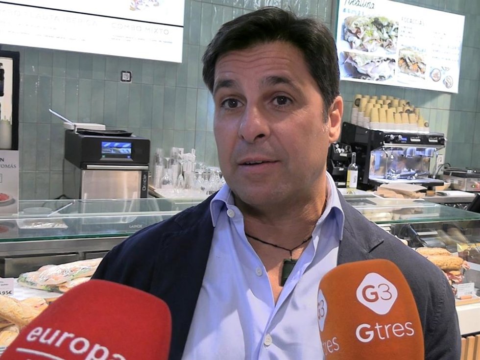 FRANCISCO RIVERA