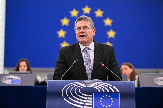 Archivo - Arquivo - O Comissário de Comércio Maros Sefcovic durante um debate na sessão plenária do Parlamento Europeu em Estrasburgo, França.