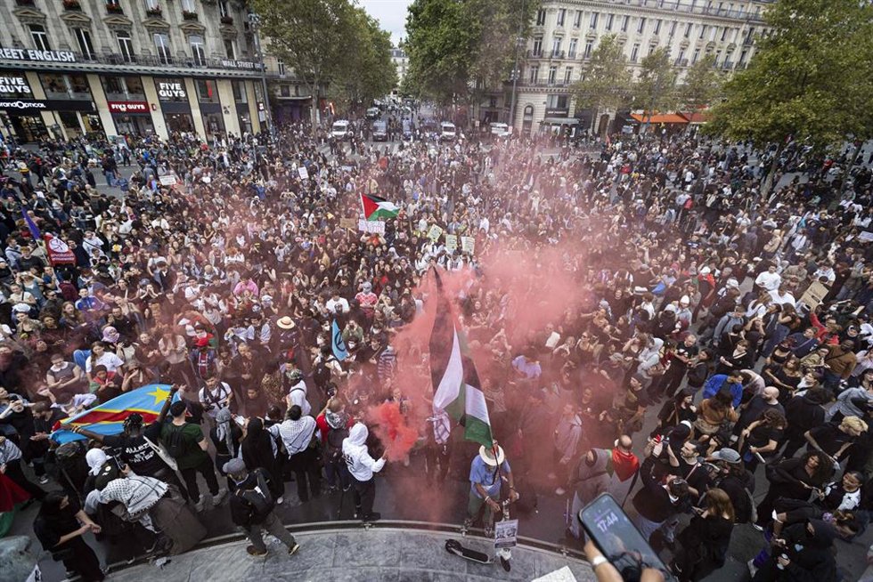 Manifestación en París durante la jornada de movilizaciones convocadas en toda Francia