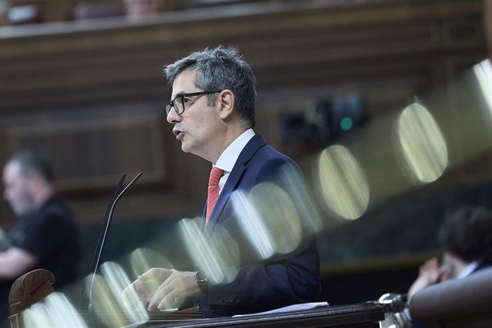 El ministro de la Presidencia, Justicia y Relaciones con las Cortes, Félix Bolaños, durante un pleno en el Congreso de los Diputados, a 10 de septiembre de 2025, en Madrid (España). 