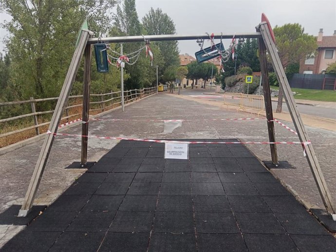 Por La Rioja critica el cierre de parques infantiles en Sojuela "por abandono y falta de mantenimiento" del Ayuntamiento
