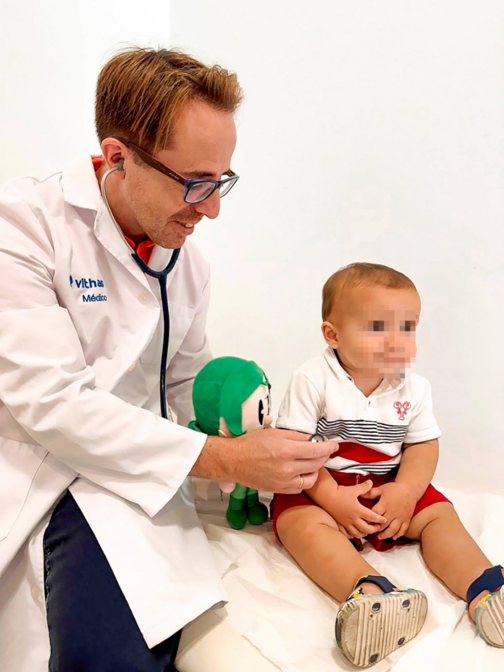 El doctor Enrique Sanchez, jefe del servicio de Pediatria del Hospitial Vithas Xanit y Vithas Malaga