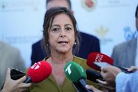Catalina García asegura que los protocolos "funcionan" tras los casos detectados de gripe aviar en Doñana