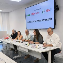 Imagem da coletiva de imprensa.