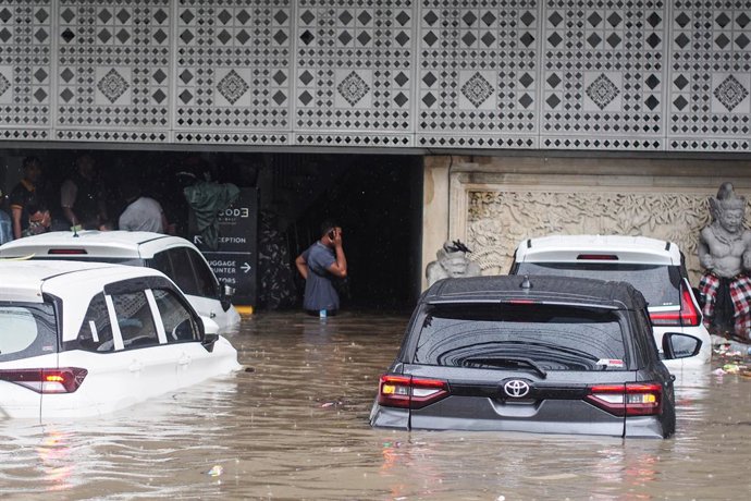 BALI, Sept. 10, 2025  -- Submerged vehicles are seen in a flooded area in Denpasar, Bali, Indonesia, on Sept. 10, 2025.