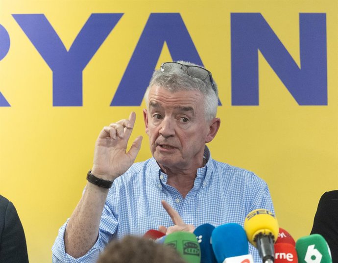 Archivo - El consejero delegado de Ryanair, Michael O'Leary, durante una rueda de prensa de Ryanair, a 11 de febrero de 2025, en Madrid (España). Durante la comparecencia, han abordado la situación actual de la compañía sobre el equipaje de mano y las pol
