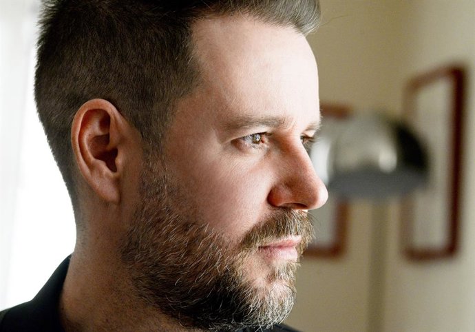 Archivo - El escritor y guionista afincado en Alicante Paul Pen