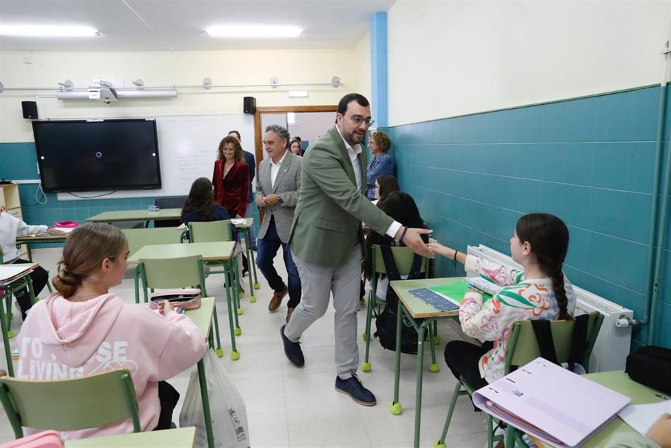 Adrián Barbón, en el inicio del curso