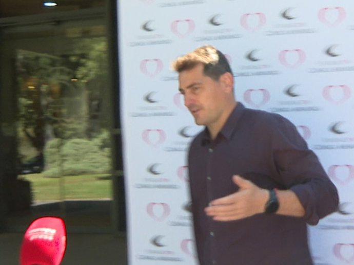 Iker Casillas, su reacción al preguntarle si está soltero