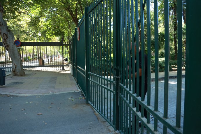 Cierre del Parque de Maria Luisa
