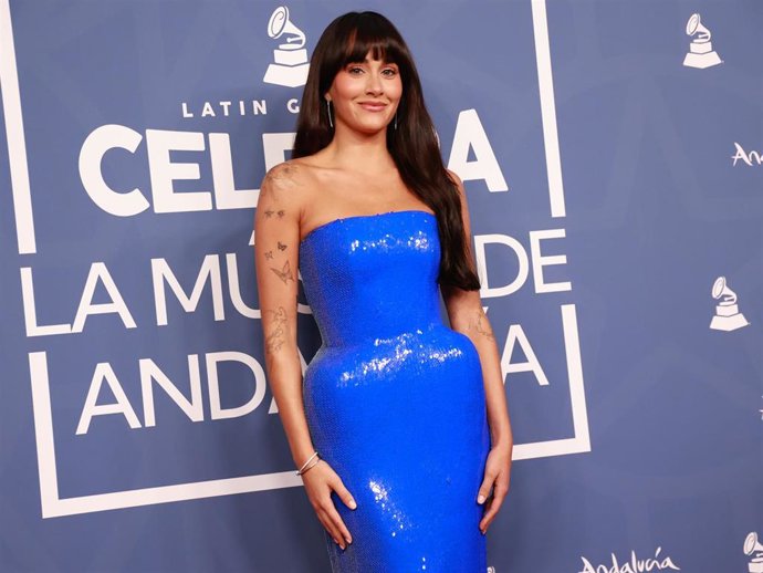 La cantante Aitana en el photocall de la gala de los Latin Grammy 'Andalucía es Música'. A 10 de septiembre de 2025, en Sevilla (Andalucía, España).