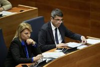 La jueza cita como testigo a Camarero, une la carta de Vilaplana y reitera a Mazón que puede declarar como investigado