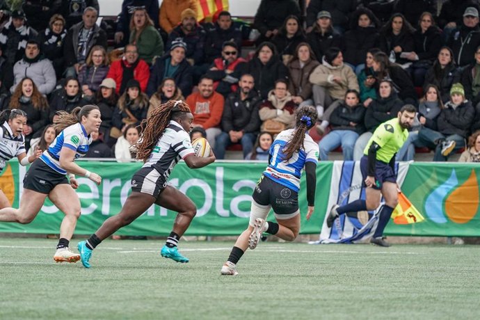 Archivo - Imagen de la final de la Copa de la Reina disputada entre Colina Clinic El Salvador y CR Sant Cugat.