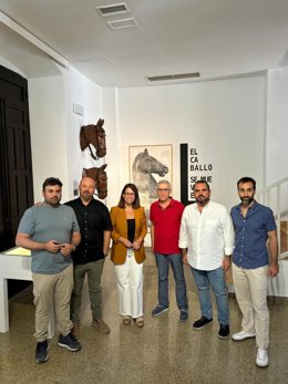 Inauguración de la exposición 'El caballo se mueve en L'.