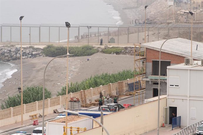 Imagen de archivo de la frontera entre España y Marruecos en Ceuta