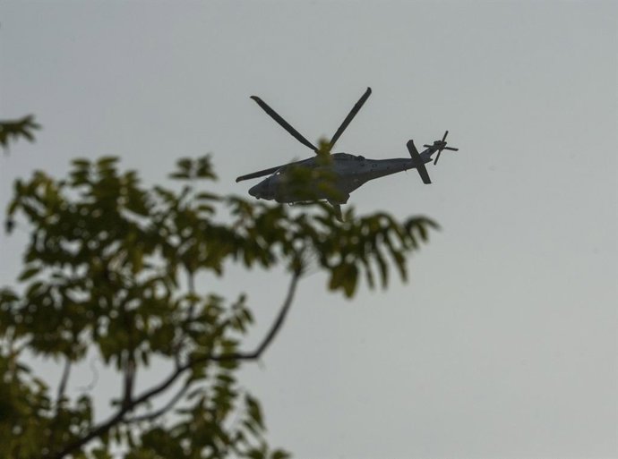 Helicóptero en las proximidades del ataque israelí contra la capital de Qatar, Doha