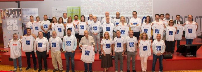 Presentación de la octava edición de la carrera 'CarrerHUCA' en Oviedo