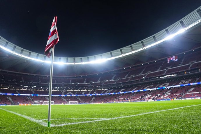 Archivo - Vista geral da bandeira de escanteio do Atlético de Madri durante a partida da Fase MD7 da Liga dos Campeões da UEFA 2024/25 entre o Atlético de Madri e o Bayer 04 Leverkusen no estádio Riyadh Air Metropolitano em 21 de janeiro de 2025, em Madri