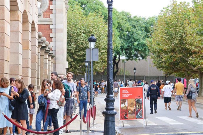 Jornada de puertas abiertas en el Parlament.