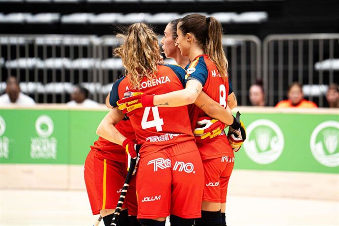 La selección española femenina de hockey sobre patines, durante el Campeonato de Europa de 2025.