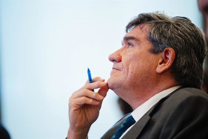 Archivo - El gobernador del Banco de España, José Luis Escrivá, durante la quinta Conferencia de Estabilidad Financiera, en la sede del Banco de España, a 12 de junio de 2025, en Madrid (España). El encuentro se celebra los días 12 y 13 de junio, organiza