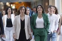 Mónica García ve "resentida" y "nerviosa" a Ayuso por su novio, que le preocupa "más" que "el bienestar" de Madrid