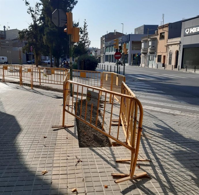 Obres de reforma de la  línia elèctrica de Sabadell (Barcelona)