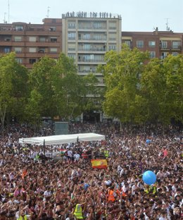 Archivo - Cohete de San Mateo en Logroño