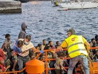 Canarias cifra en 4.898 los menores migrantes bajo tutela y espera visibilizar la ruta atlántica ante los eurodiputados