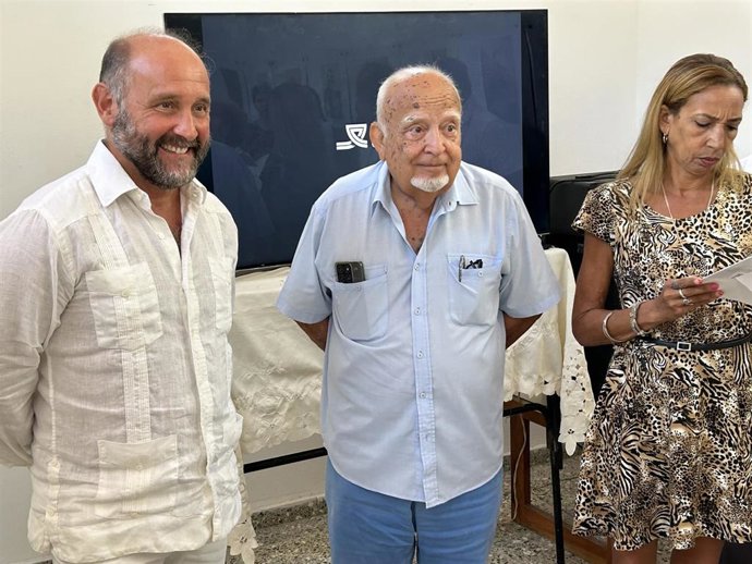 El vicepresidente primero de la Diputación de Cádiz, Juancho Ortiz, en una visita a La Habana (Cuba)