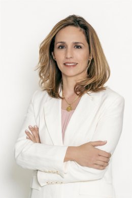 Archivo - La nueva directora de Regulación de Cecabank, Elisa Rincón.