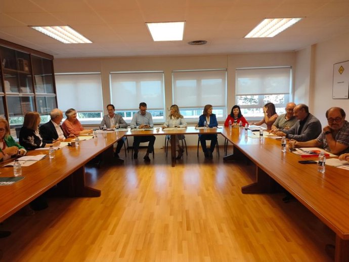 La vicepresidenta del Gobierno de Aragón, Mar Vaquero, preside reunión extraordinaria del Consejo Aragonés de Seguridad y Salud Laboral (Cassl).