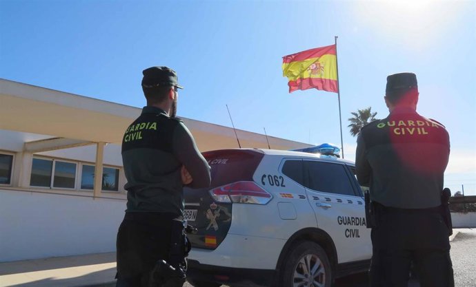 Archivo - Agentes de la Guardia Civil en Formentera