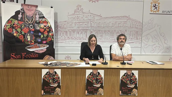 La concejala de Fiestas, Camino Orejas, ha en la presentación de la programación de las Fiestas de San Froilán.