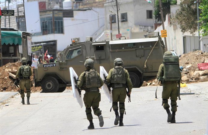 Archivo - Arquivo - Imagem de arquivo de soldados israelenses em Nablus, Cisjordânia (arquivo)