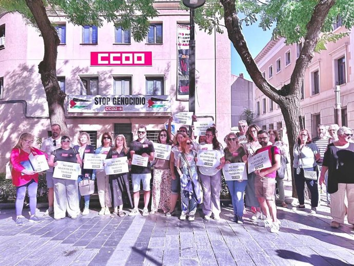 Minuto de silencio en Guadalajara contra la siniestralidad laboral.