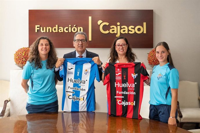 La Fundación Cajasol y el C.D. Sporting Club de Huelva.