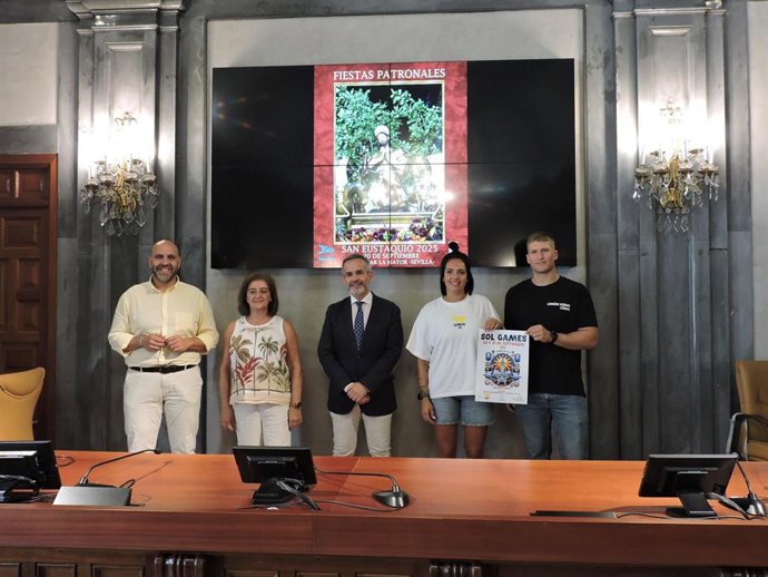 Presentación del campeonato deportivo de 'cross training' en Sanlúcar la Mayor coincidiendo con las fiestas patronales.