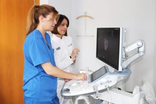 El Instituto Bernabeu desarrolla un test que aumenta las posibilidades de maternidad en casos de endometriosis