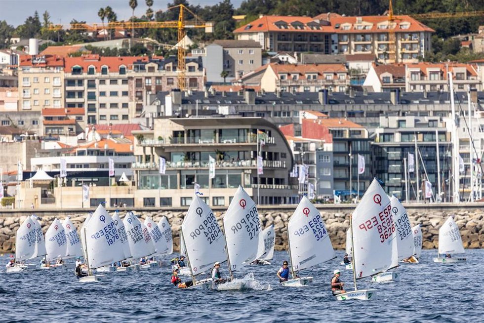 Los ABANCA Optimist compitiendo en la 10 Regata Rey Juan Carlos - El Corte Inglés Máster 2025