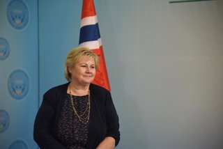 Archivo - May 30, 2019 - Bamako, Koulikoro, Mali - Bamako, Mali - Press conference by Mrs. Erna Solberg, Prime Minister of the Kingdom of Norway and the Prime Minister of the Republic of Mali, Dr. Boubou Cisse, on May 30, 2019 to the Primature.