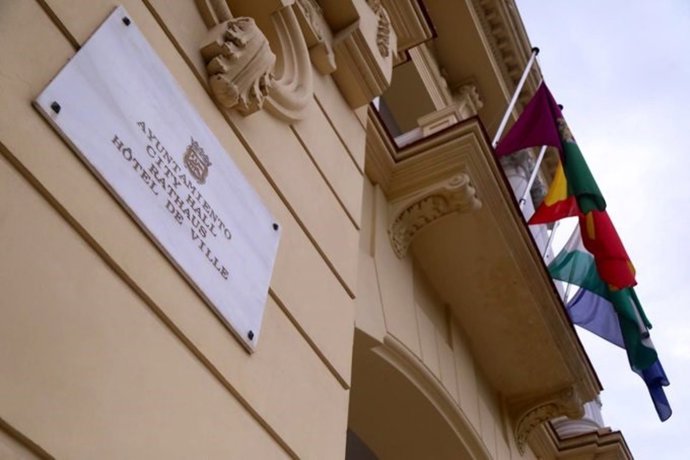 Archivo - Imagen de archivo de la fachada del Ayuntamiento de Málaga.