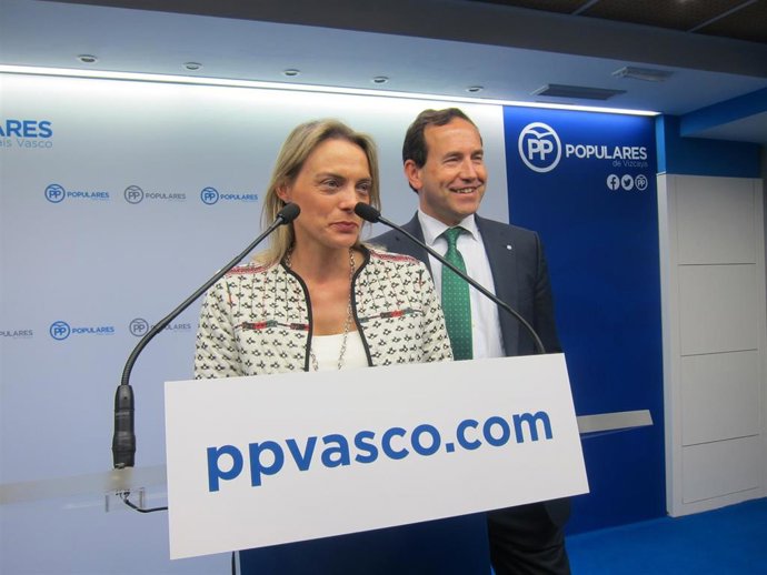 Archivo - Raquel González y Eduardo Andrade (PP)